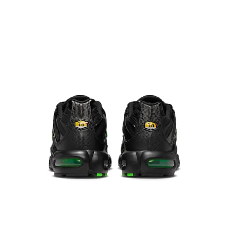 Nike Tn Air Max Plus Black Green Strike