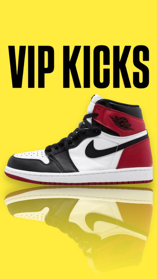 Air Jordan 1 Retro Mid Black Toe
