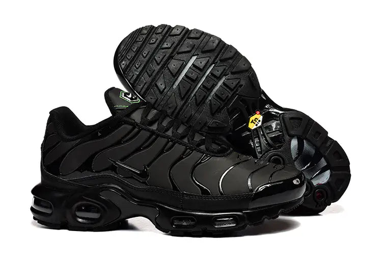 Nike Tn Air Max Plus Noir Vert / Green Change Couleur Avec Feu